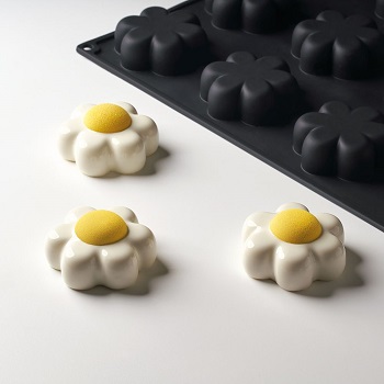 Pavoni Margherita Professional Silicon Mould by Antonio Bachour
